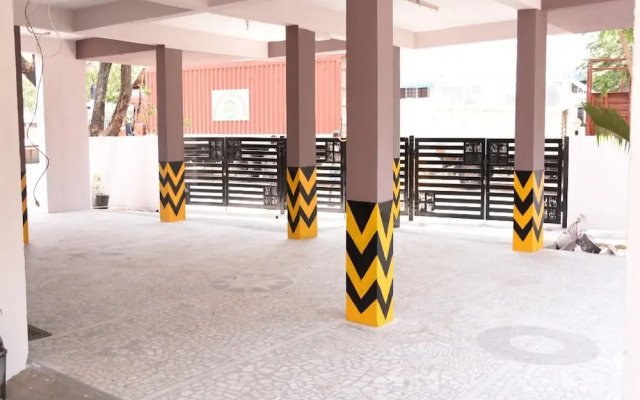 Aishwaryam Deshna Service Apartment