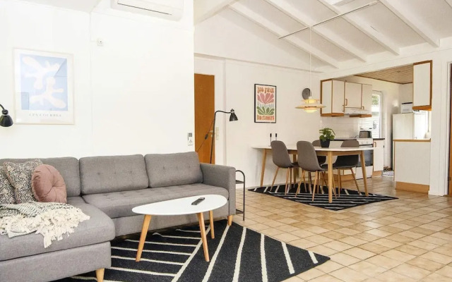 6 Person Holiday Home in Haderslev