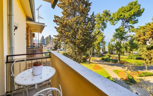 Premium Apartment With Patio