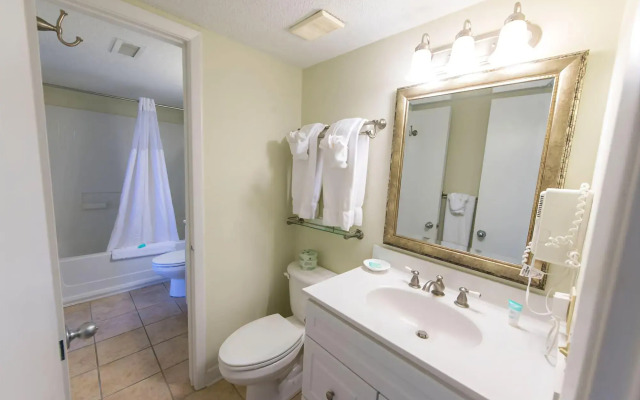 Shell Island Resort - All Oceanfront Suites