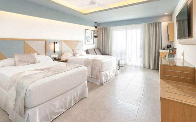 Hotel Riu Caribe - All Inclusive