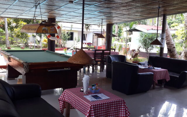 Calypso Resort