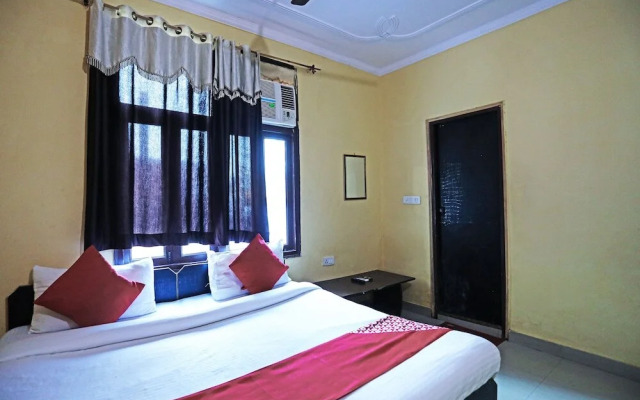 Mugdal Rishi Dham by OYO Rooms
