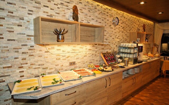 Hotel Kajetansbrücke