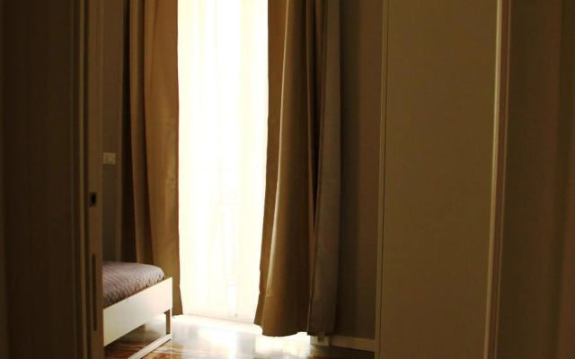 Re Federico Apartment