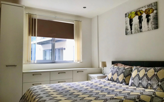Your Stay Bristol Marsh House