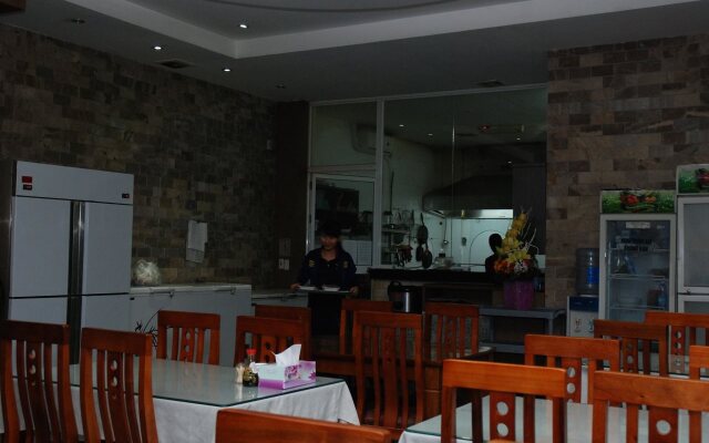 Dream Gold Hotel II