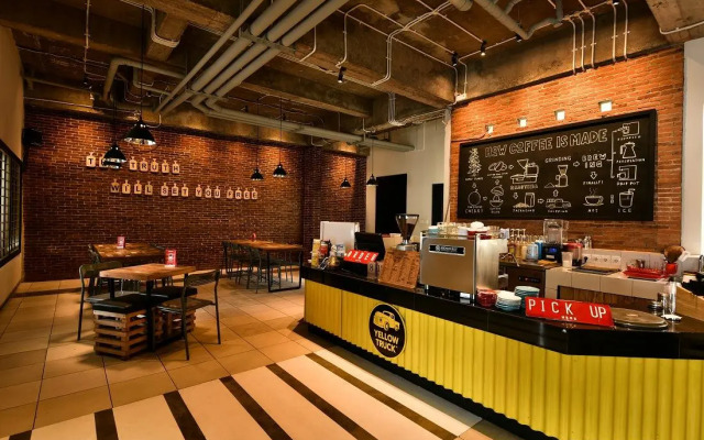 Cherry Homes Express Hotel