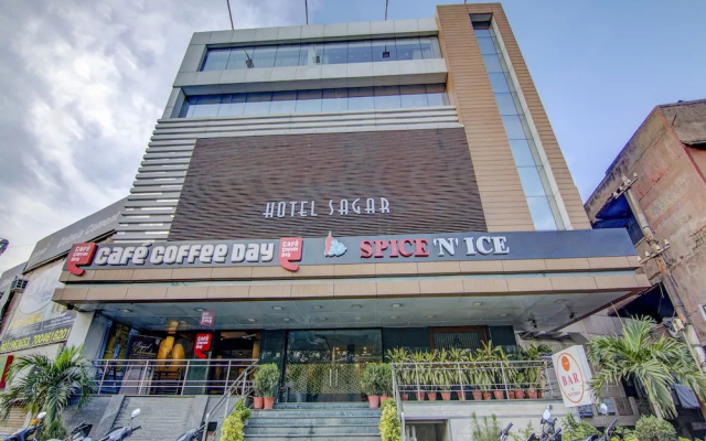 Deodutt Palace Hotel