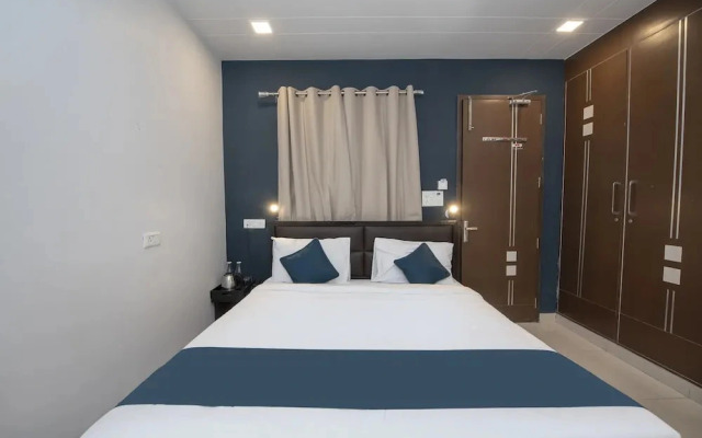 Silver Key Pooth Kalan by OYO Rooms