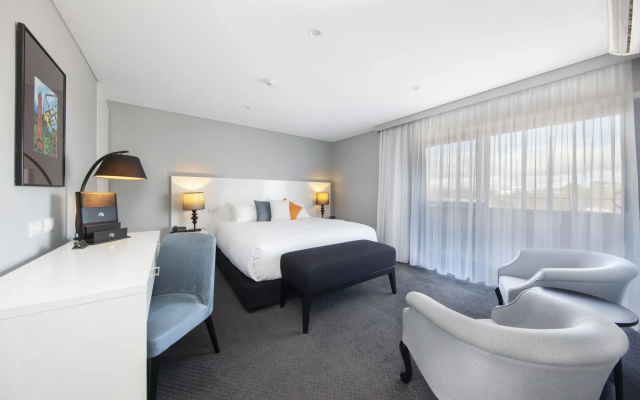 Canberra Rex Hotel and Serviced Apartments