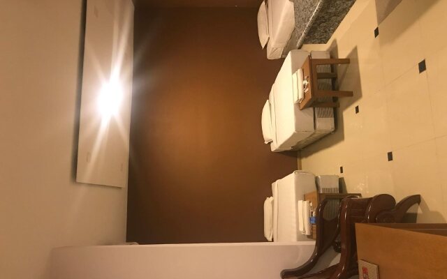Hotel Ba Thaung