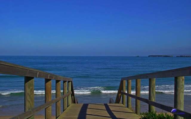 Apartment With 4 Bedrooms in Peniche, With Wifi