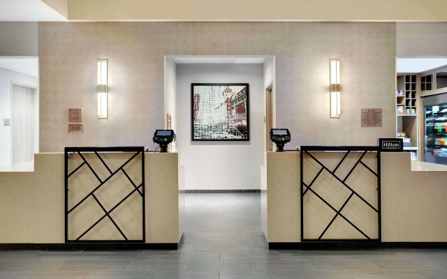 DoubleTree by Hilton Chicago Midway Airport