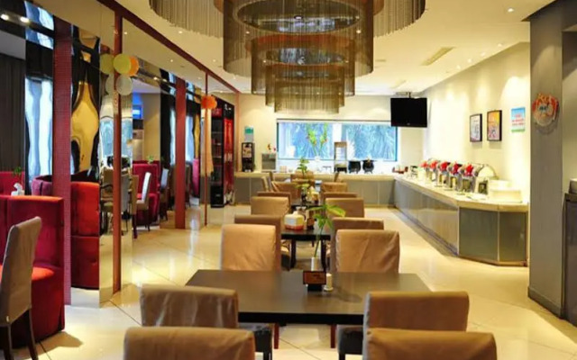 Jinjiang Inn Guangzhou Haizhu Jiangyan Road