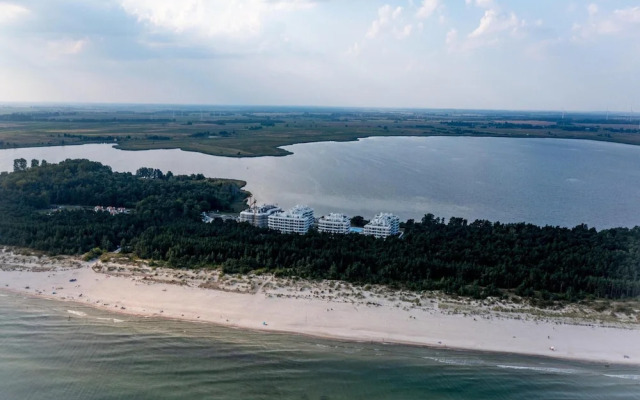 Apartment in Rogowo Near Beach and Lake