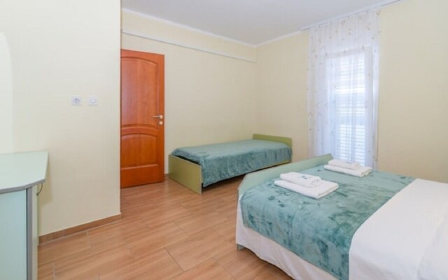 Jope - 60 m From Beach - A4