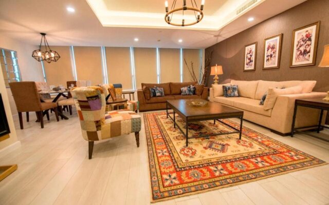 Centaurus Suites