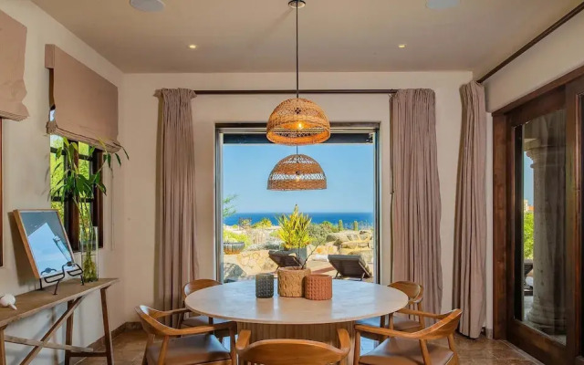 Stunning Ocean Views, Private Pool, & Seaside Golf