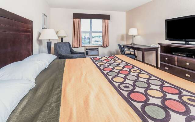 Super 8 by Wyndham Calgary/Airport