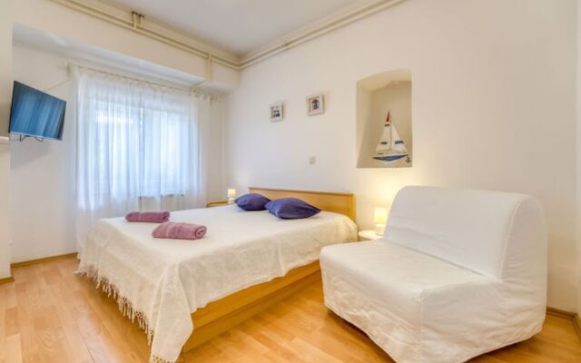 Apartment Emil Pöytyä