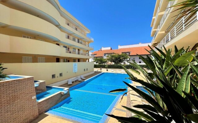 Vilamoura Central 6 With Pool by Homing