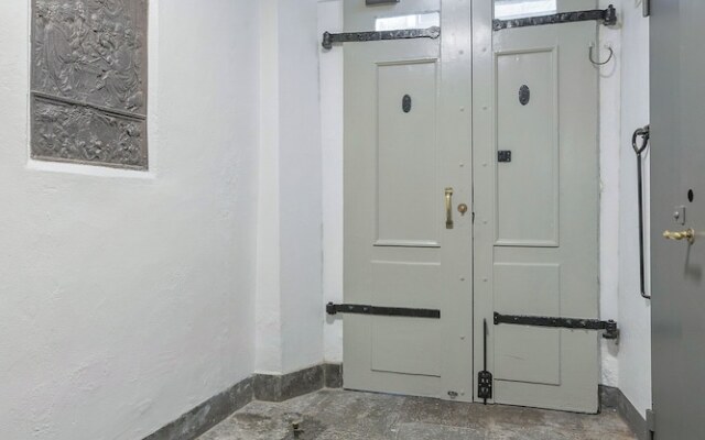 At Old Town Aparthotel