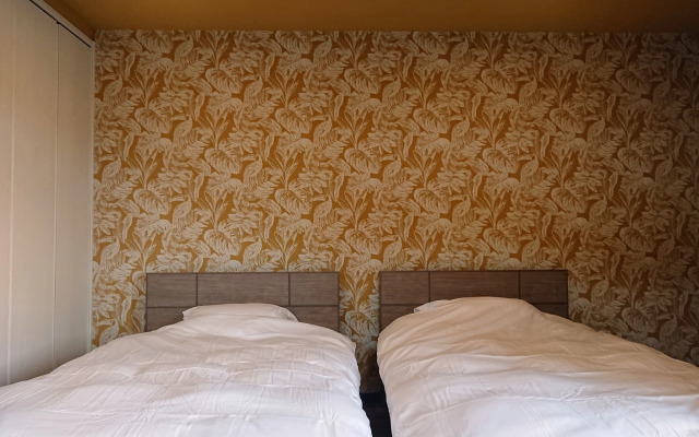 B&B Bread & Coffee Mahalo