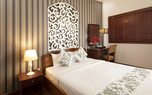 Vilion Central Hotel
