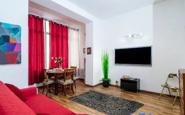 House Serena in Rome