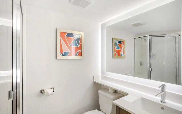 Comfort Inn Edgewater on Hudson River