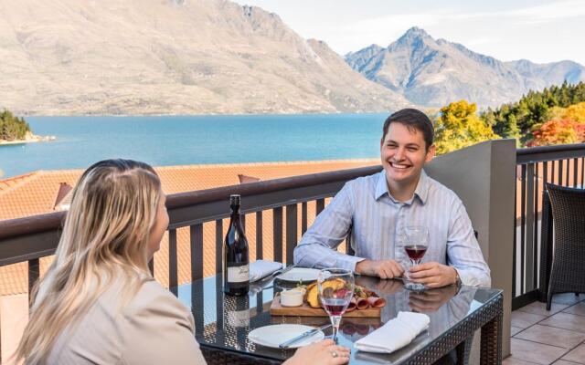 Copthorne Hotel and Resort Queenstown Lakefront