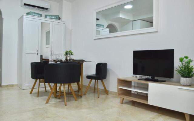Apartamento Adriana. Céntrico, a 50m de la playa.