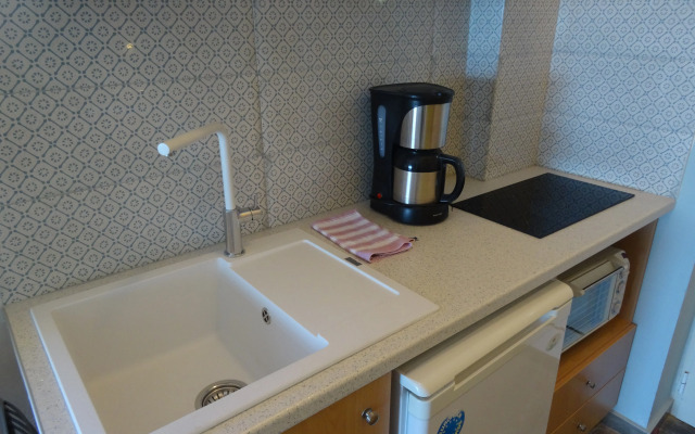 Thalassa House Apartments