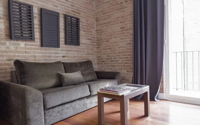 Enjoybcn Gaudi Apartments