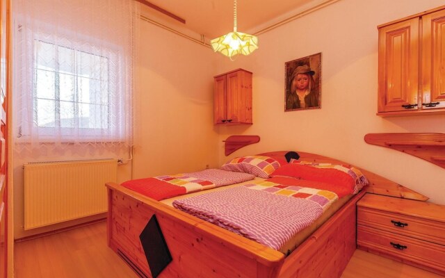 Nice Home in Novi Vinodolski With Wifi and 1 Bedrooms