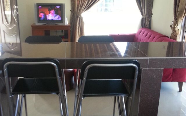 GLG KLIA Transit House