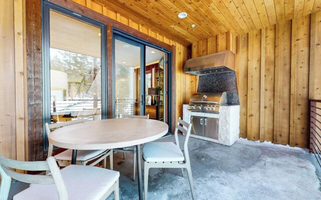 Obsidian Ski & Golf Villa 3 Bdr, Prime Location!