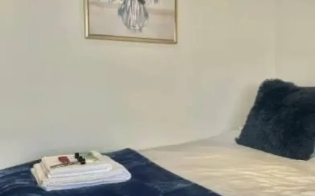Leeds Urban Retreat- Pet Friendly Flat
