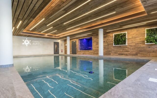 Rustic Apartment With a Fireplace and Wi-fi in Arc 2000