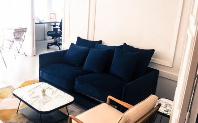 Apartment Champs Elysees - Saint Philippe du Roule