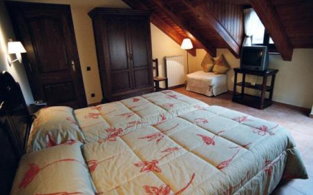 Apartamentos Les Picardes