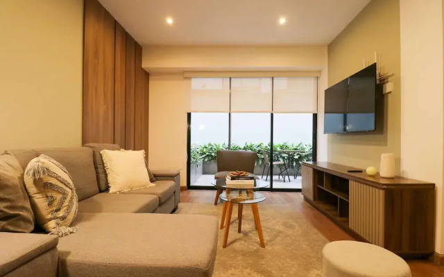 w Monochromatic 2BR w Terrace in Miraflores