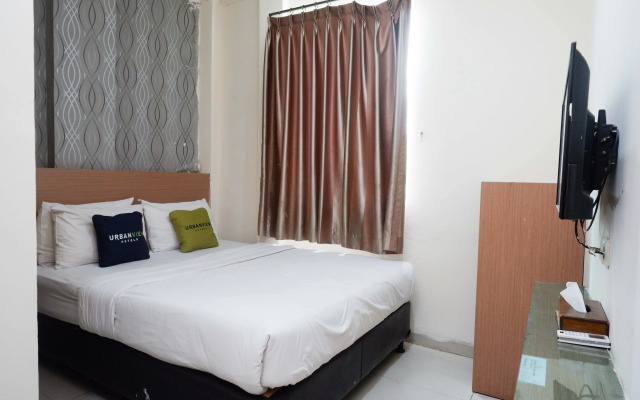 Urbanview Hotel Capital Makassar