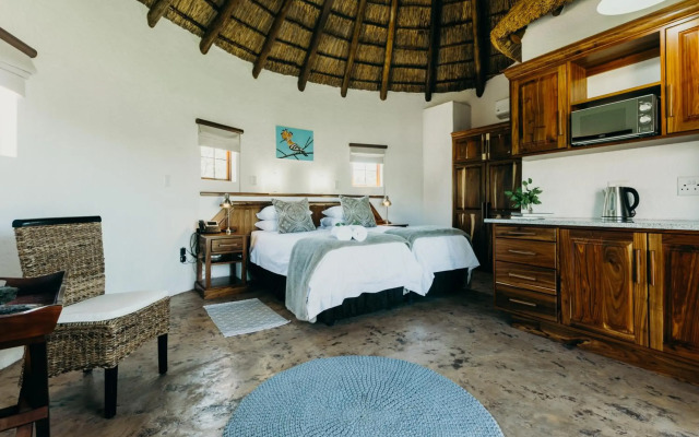 Mopane Bush Lodge