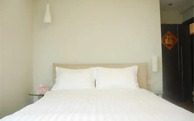 Shenzhen Leyi Family Apartment