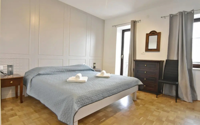 Two-story Holiday Home for in Valica