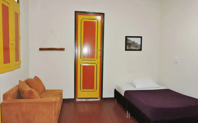 Golden Frog Mountain Hostel