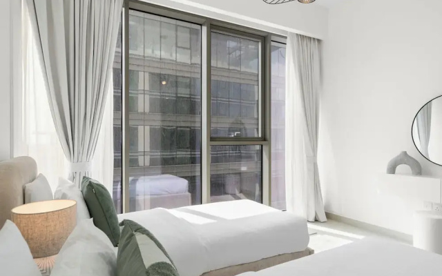 2BR M CF7B Partial Canal View