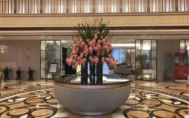 Ruili Bund Hotel